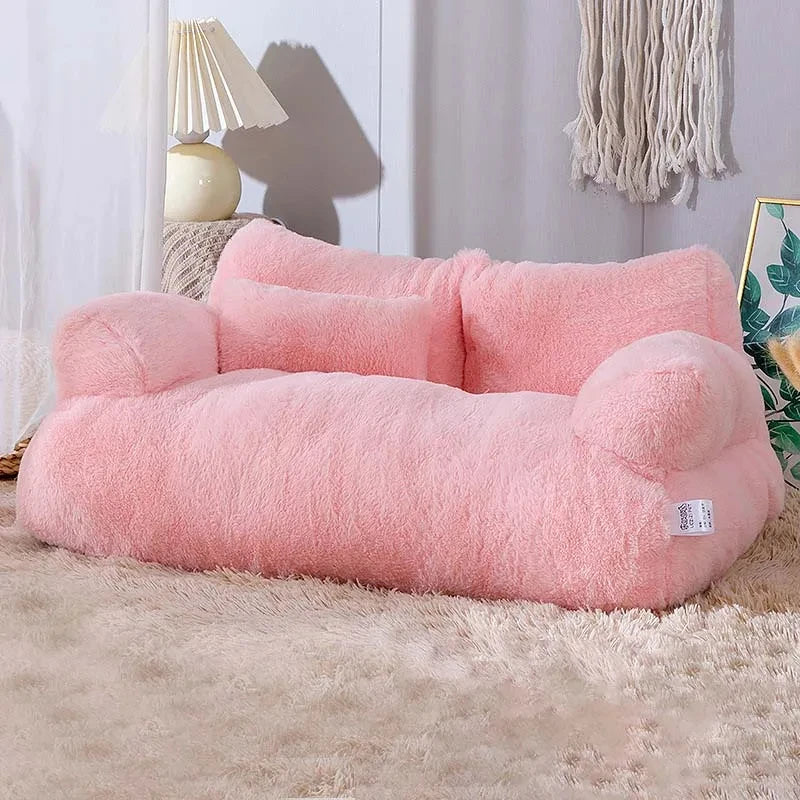 Canapé douillet en peluche